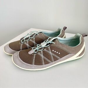 ECCO Stylish Brown and Gray Athletic Shoes for Women
